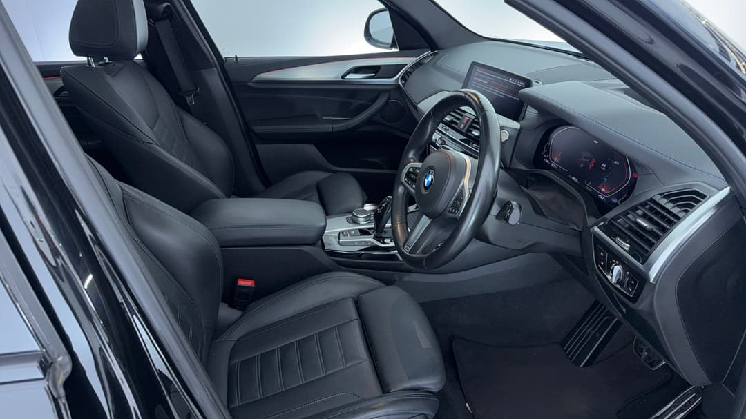 2020 BMW X3 xDrive30i M Sport, Automatic, 59571 km, Right Side Front Door Cabin View