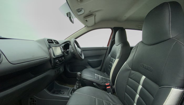 2016 Renault Kwid 1.0 RXT, Petrol, Manual, 39,681 km, Right Side Front Door Cabin