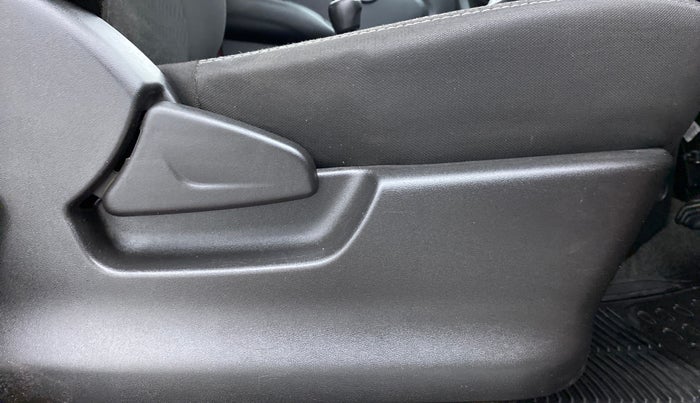 2018 Datsun Redi Go S, Petrol, Manual, 16,397 km, Driver Side Adjustment Panel
