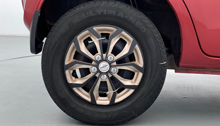 2018 Datsun Redi Go S, Petrol, Manual, 16,397 km, Right Rear Wheel