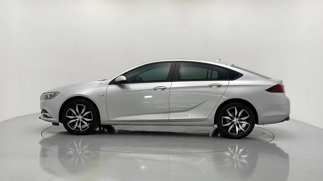 2018 Holden Commodore Lt, Automatic, 39135 km, Left Side View