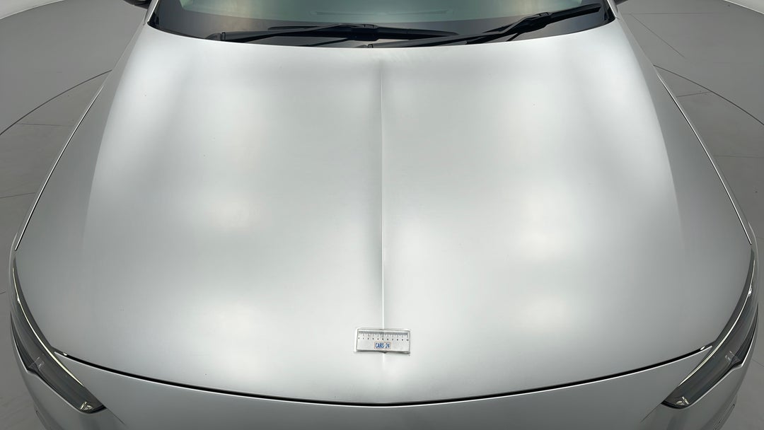 2018 Holden Commodore Lt, Automatic, 39135 km, Bonnet Chip