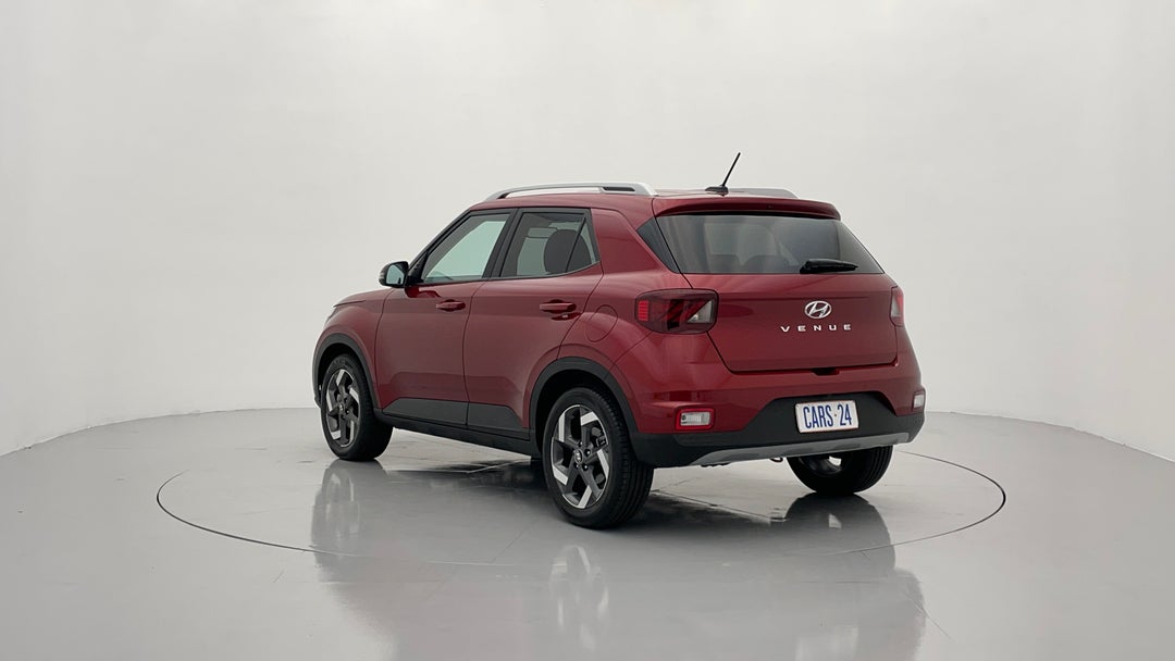 Left Back Diagonal (45- Degree) View