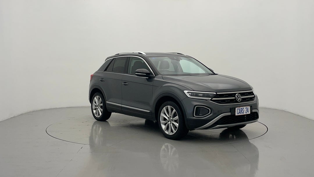 Right Front Diagonal (45- Degree) View