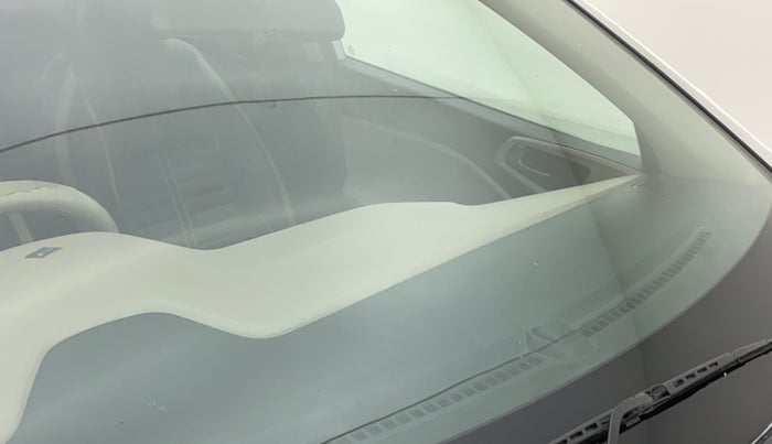 2017 Hyundai Elite i20 SPORTZ 1.2, Petrol, Manual, 89,564 km, Front windshield - Minor spot on windshield