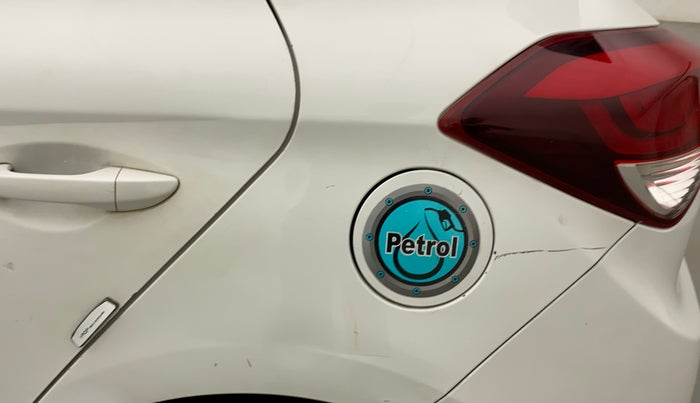 2017 Hyundai Elite i20 SPORTZ 1.2, Petrol, Manual, 89,564 km, Left quarter panel - Slightly dented