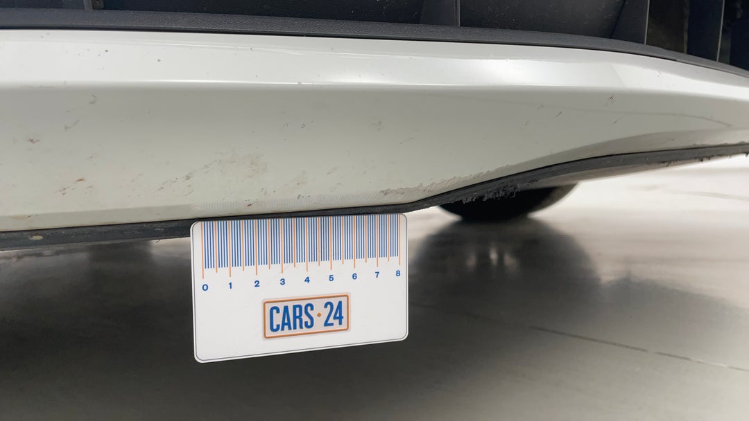 Bumper Front Scratch