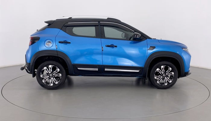 2022 Renault Kiger  RXT (O) AMT 1.0 DUAL TONE, Petrol, Automatic, 2,178 km, Right Side View