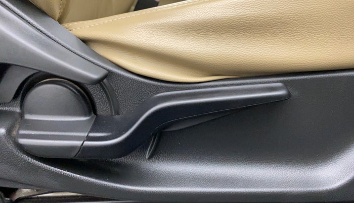 2018 Honda Amaze 1.5 SMT I DTEC, Diesel, Manual, 43,932 km, Driver Side Adjustment Panel