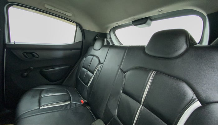 2015 Renault Kwid RXT, Petrol, Manual, 48,799 km, Right Side Rear Door Cabin