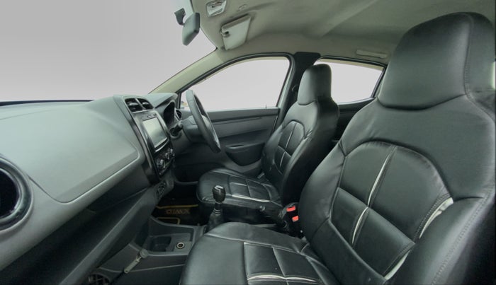 2015 Renault Kwid RXT, Petrol, Manual, 48,799 km, Right Side Front Door Cabin