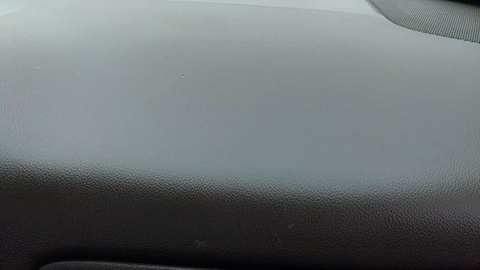 Chevrolet Silverado-Dashboard  Scratched