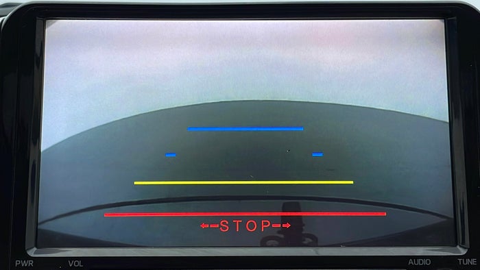 TOYOTA LAND CRUISER-Parking Camera (Rear View)