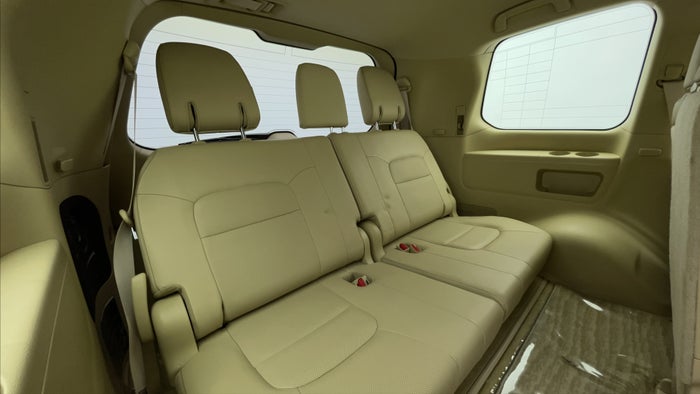TOYOTA LAND CRUISER-Third Seat Row