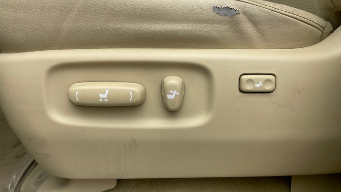 TOYOTA LAND CRUISER-Driver Side Adjustment Panel