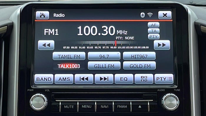 TOYOTA LAND CRUISER-Infotainment System