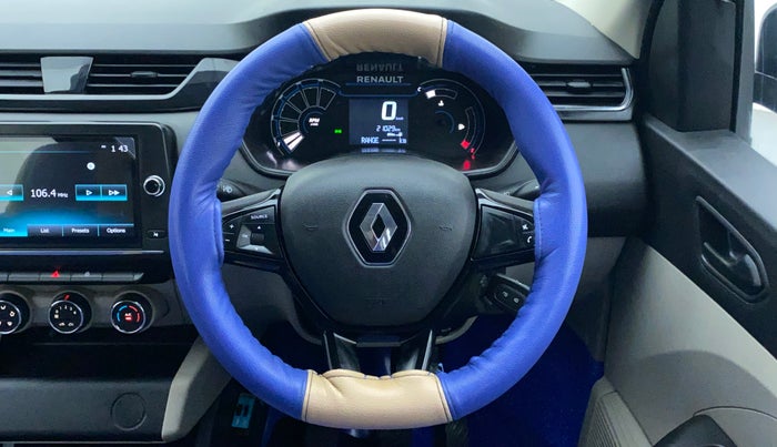 2022 Renault TRIBER RXT, Petrol, Manual, 21,028 km, Steering Wheel Close Up