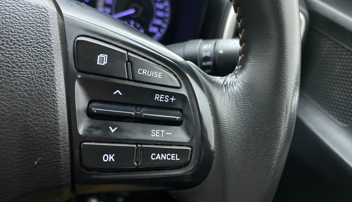 2019 Hyundai VENUE SX(O) CRDi, Diesel, Manual, 32,716 km, Adaptive Cruise Control