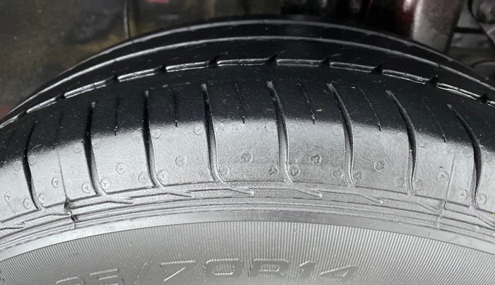 2019 Hyundai Elite i20 1.2 MAGNA PLUS VTVT, Petrol, Manual, 23,577 km, Left Rear Tyre Tread