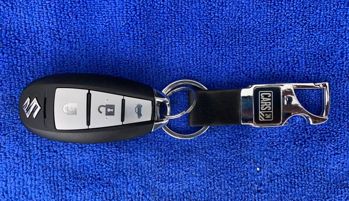 2018 Maruti Ciaz ZETA 1.4  AT PETROL, Petrol, Automatic, 64,501 km, Key Close Up