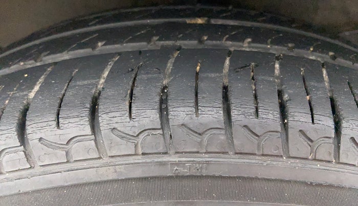 2019 Hyundai NEW SANTRO 1.1 SPORTS MT CNG, CNG, Manual, 36,126 km, Right Rear Tyre Tread