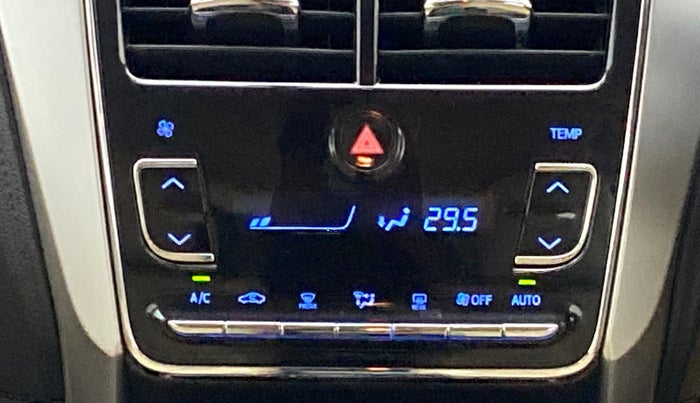 2018 Toyota YARIS VX CVT, Petrol, Automatic, 54,445 km, Automatic Climate Control