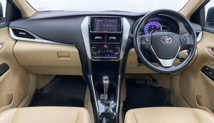 2018 Toyota YARIS VX CVT, Petrol, Automatic, 54,445 km, Dashboard