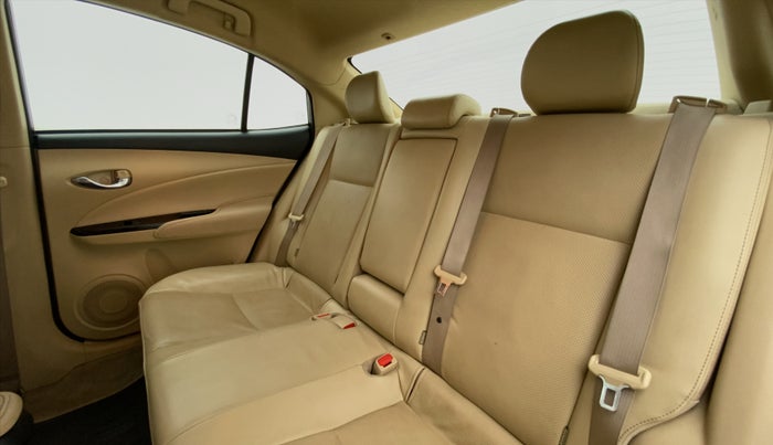 2018 Toyota YARIS VX CVT, Petrol, Automatic, 54,445 km, Right Side Rear Door Cabin