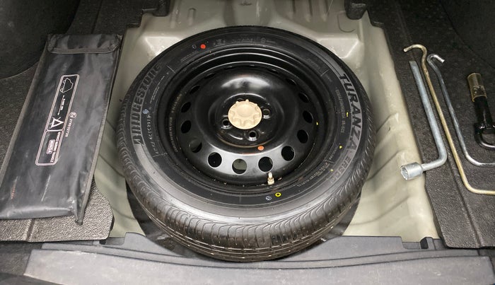 2018 Toyota YARIS VX CVT, Petrol, Automatic, 54,445 km, Spare Tyre