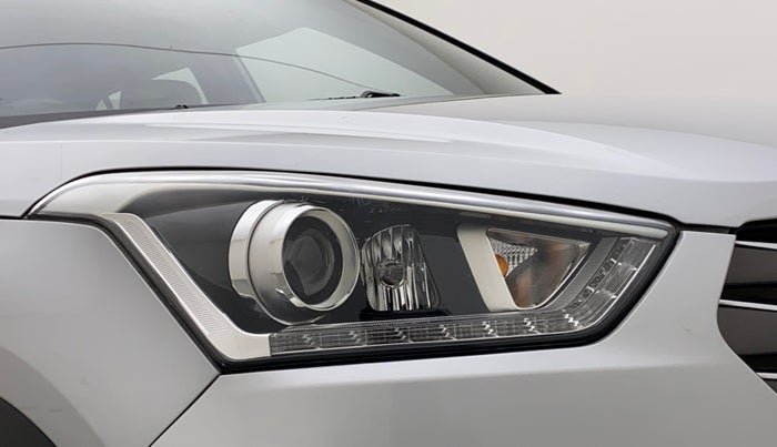 2016 Hyundai Creta SX PLUS AT 1.6 PETROL, Petrol, Automatic, 61,423 km, Right headlight - Faded