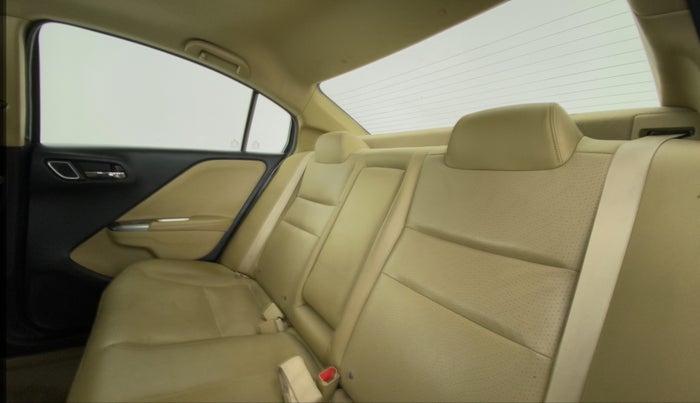 2017 Honda City 1.5L I-VTEC VX CVT, Petrol, Automatic, 65,215 km, Right Side Rear Door Cabin