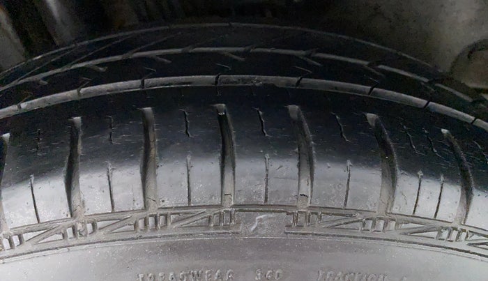 2012 Maruti Swift Dzire VDI BS IV, Diesel, Manual, Right Front Tyre Tread