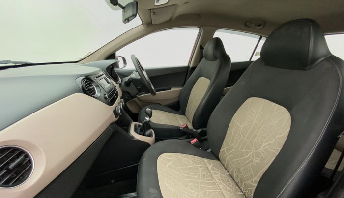 2015 Hyundai Grand i10 SPORTZ 1.2 KAPPA VTVT, Petrol, Manual, 30,880 km, Right Side Front Door Cabin