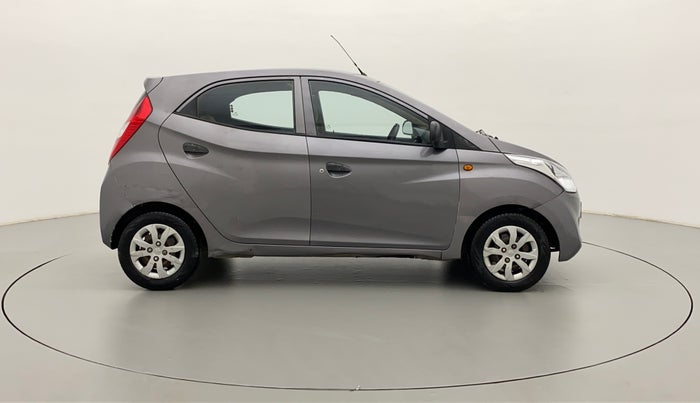 2014 Hyundai Eon MAGNA +, Petrol, Manual, 80,594 km, Right Side View