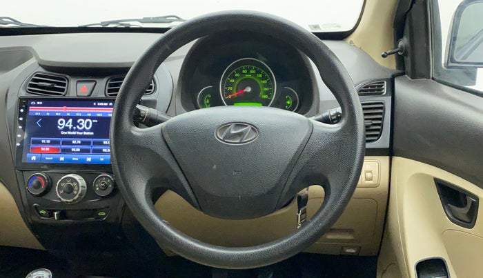 2014 Hyundai Eon MAGNA +, Petrol, Manual, 80,594 km, Steering Wheel Close Up