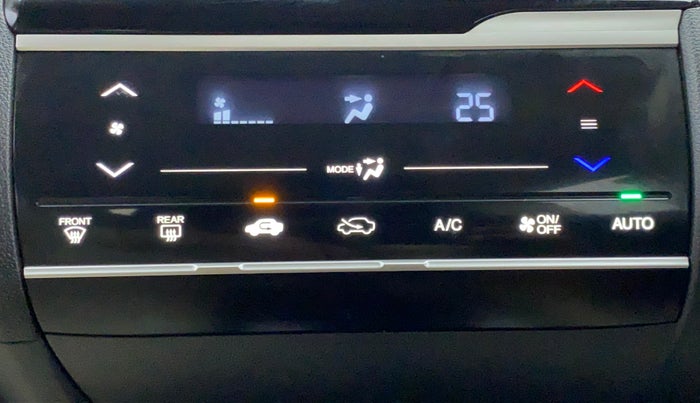 2018 Honda Jazz 1.2 V MT, Petrol, Manual, 27,075 km, Automatic Climate Control