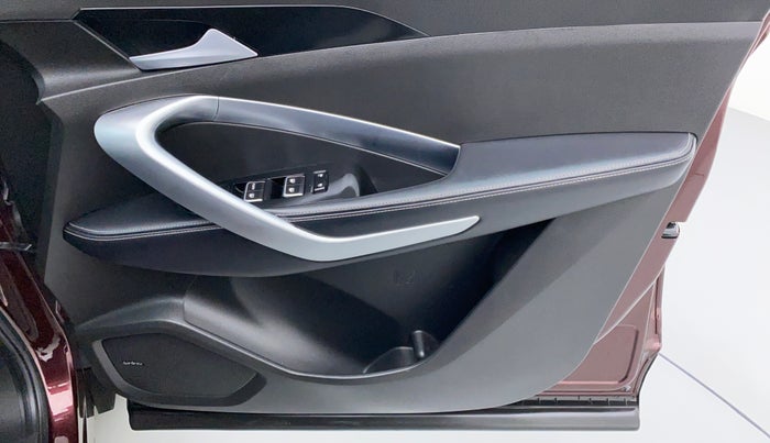 2021 MG HECTOR SHARP DCT PETROL, Petrol, Automatic, 12,463 km, Driver Side Door Panels Control