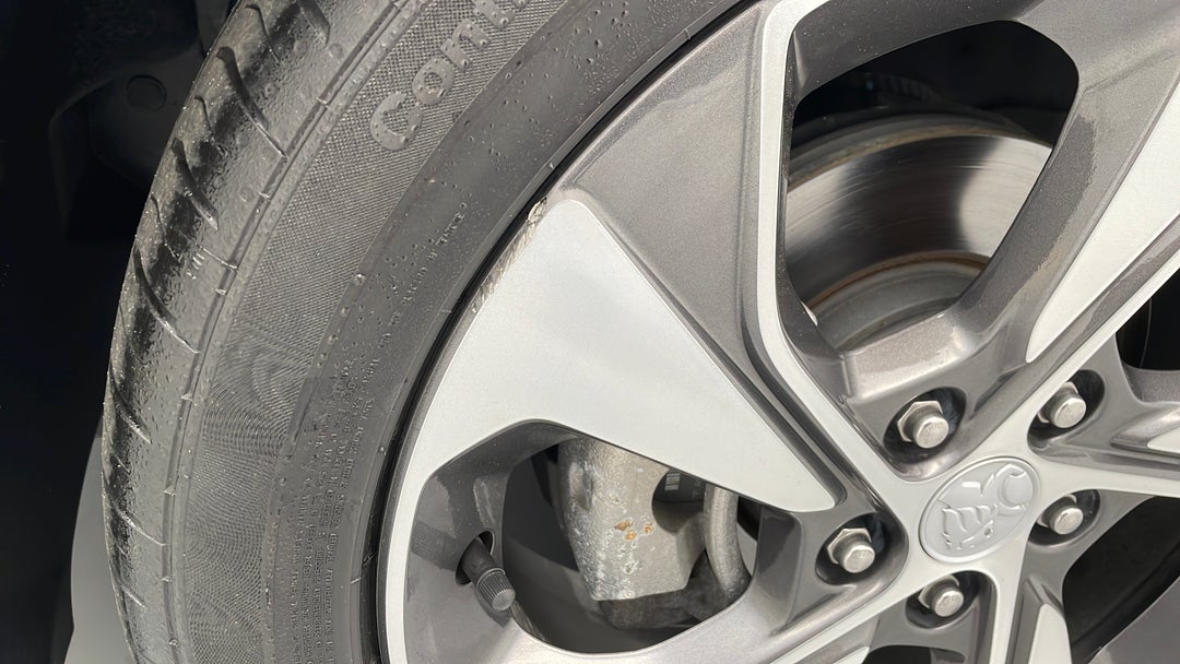 Wheels Rim Front LHS Scratch