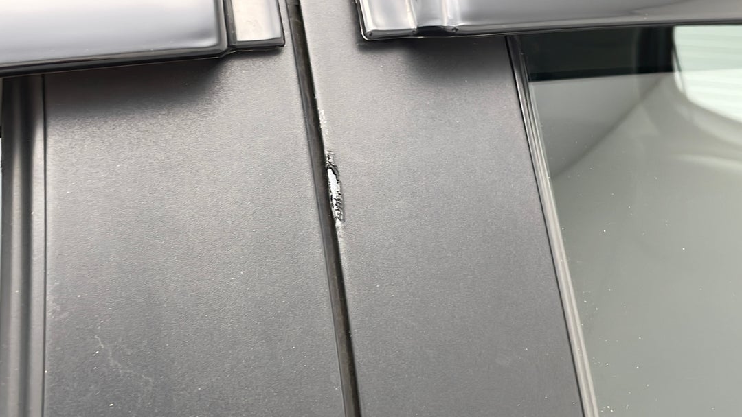 Doors Front LHS Lining broken / damaged