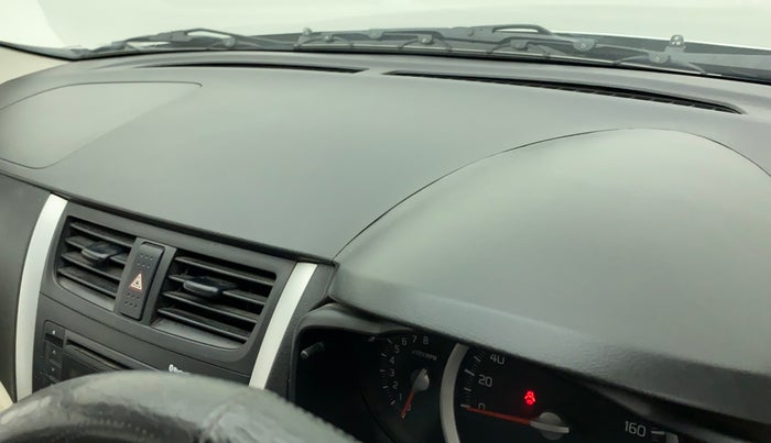 2019 Maruti Celerio ZXI AMT, Petrol, Automatic, 74,146 km, Dashboard - Minor scratches