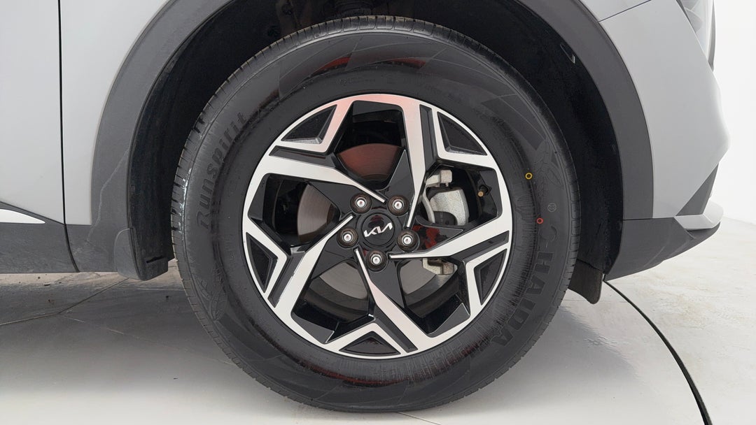 2023 Kia Sportage S (fwd), Automatic, 45535 km, Right Front Wheel