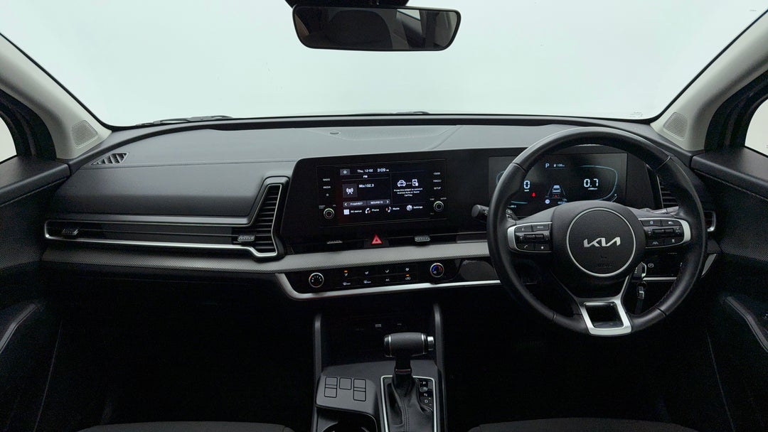 2023 Kia Sportage S (fwd), Automatic, 45535 km, Dashboard View