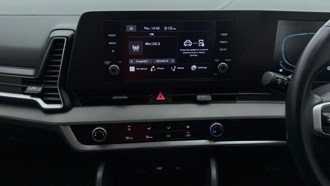 2023 Kia Sportage S (fwd), Automatic, 45535 km, Center Console