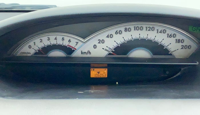2011 Toyota Etios V, Petrol, Manual, 1,06,052 km, Odometer Image