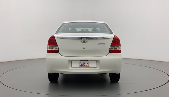 2011 Toyota Etios V, Petrol, Manual, 1,06,052 km, Back/Rear