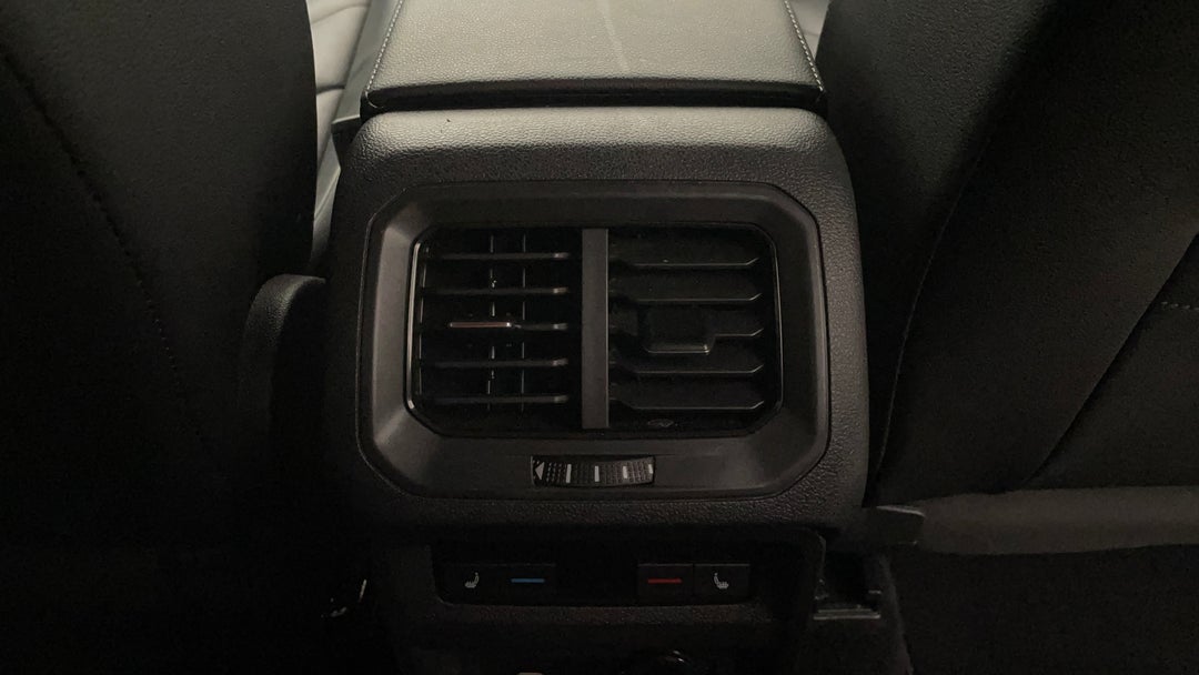 Rear A/C Vent