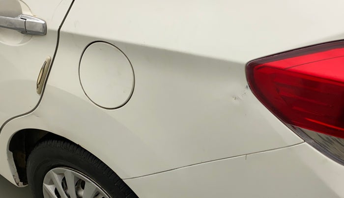 2014 Honda Amaze 1.2L I-VTEC E, CNG, Manual, 82,786 km, Left quarter panel - Slightly dented