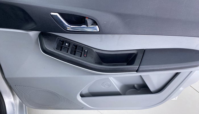 2021 Tata Tiago XZA+ 1.2 RTN, Petrol, Automatic, 22,398 km, Driver Side Door Panels Control