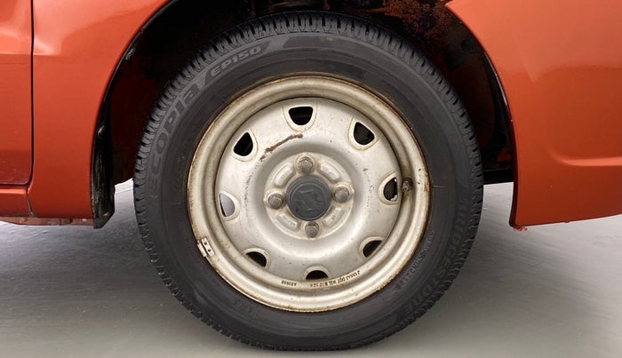 2011 Maruti Zen Estilo LXI, Petrol, Manual, 32,822 km, Right Front Wheel