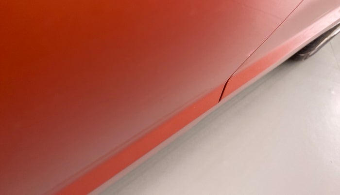 2011 Maruti Zen Estilo LXI, Petrol, Manual, 32,822 km, Front passenger door - Minor scratches